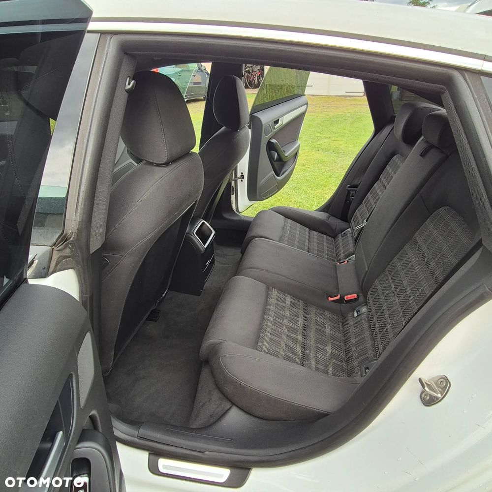 Audi A5 Sportback 2.0 TDI DPF multitronic - 11