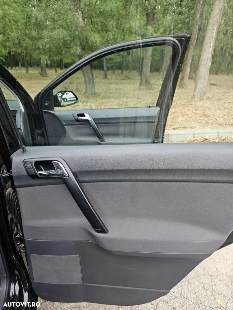 Volkswagen Polo - 32