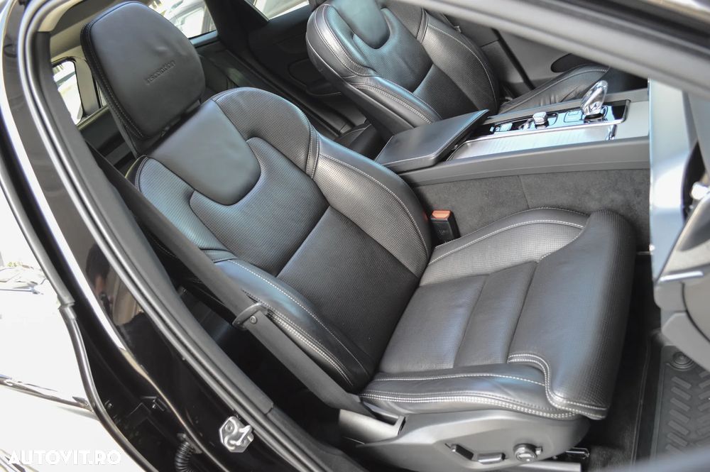 Volvo XC 60 B5 MHEV AWD Inscription - 35