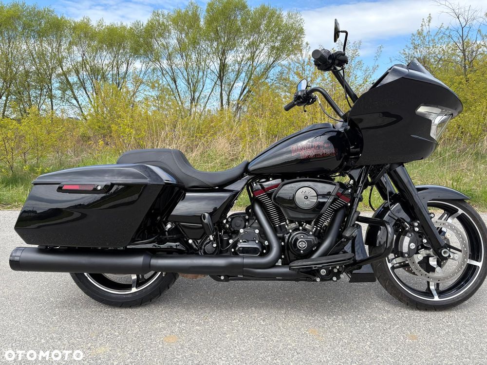 Harley-Davidson Touring Road Glide - 9