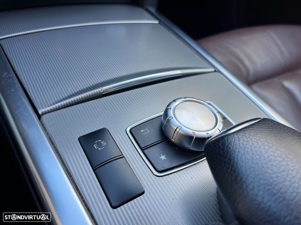 Mercedes-Benz E 300 Bluetec Hybrid Avantgarde - 26