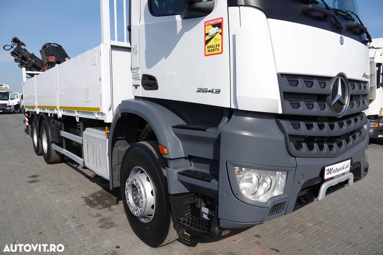 Mercedes-Benz AROCS 2643 / 6x4 / BOX- 6,8 m / + HDS HIAB 144 inaltime: 13 m / EURO 6 / RADIO CONTROL / ROTATOR - 9