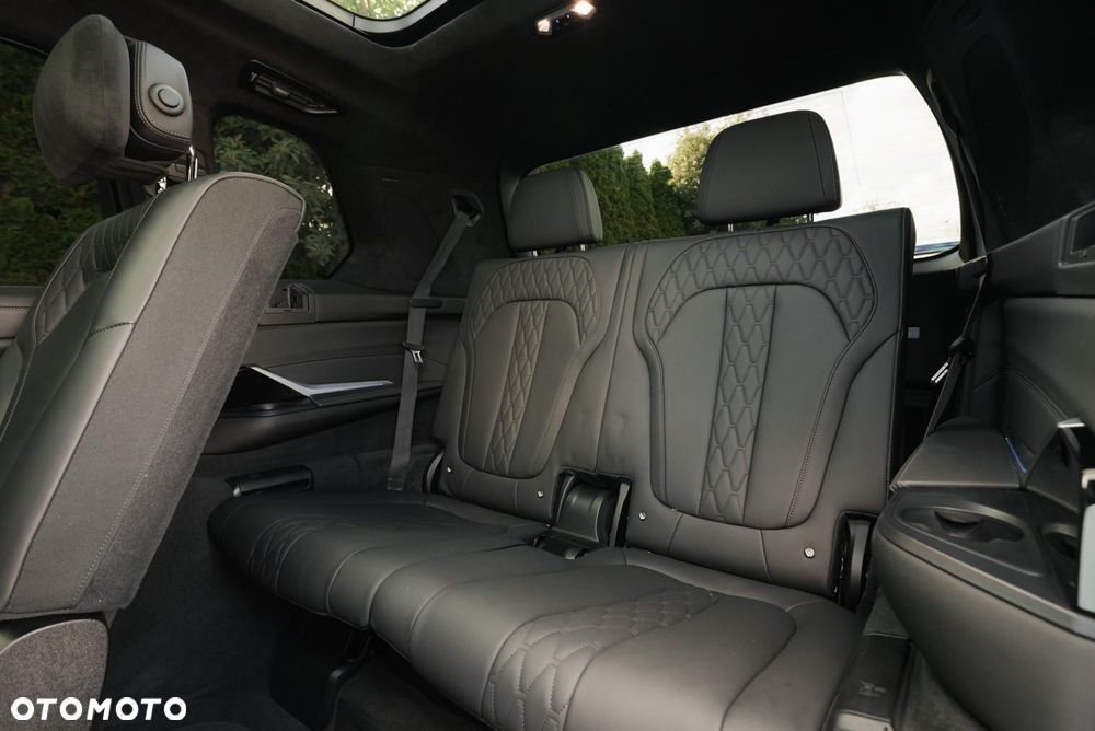 BMW X7 M60i xDrive mHEV sport - 15