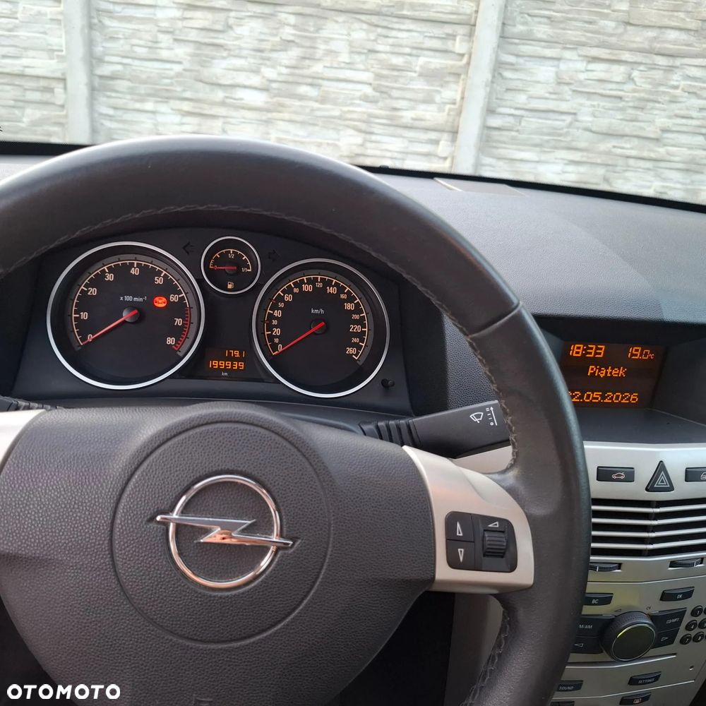 Opel Astra 1.6 Enjoy - 20