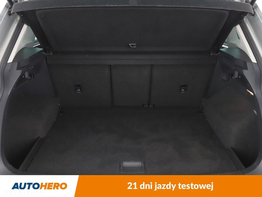 Volkswagen Tiguan - 17