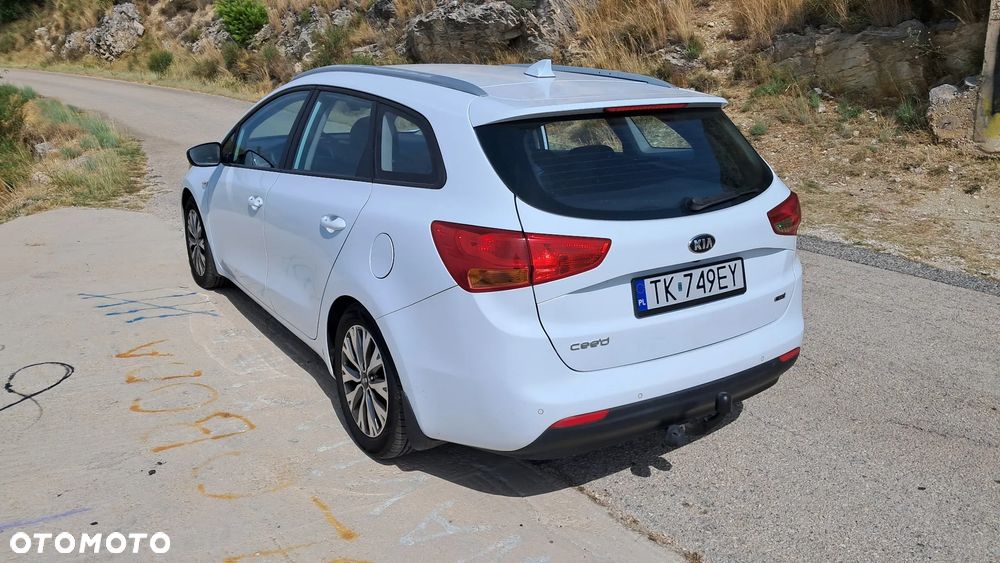 Kia Ceed - 3