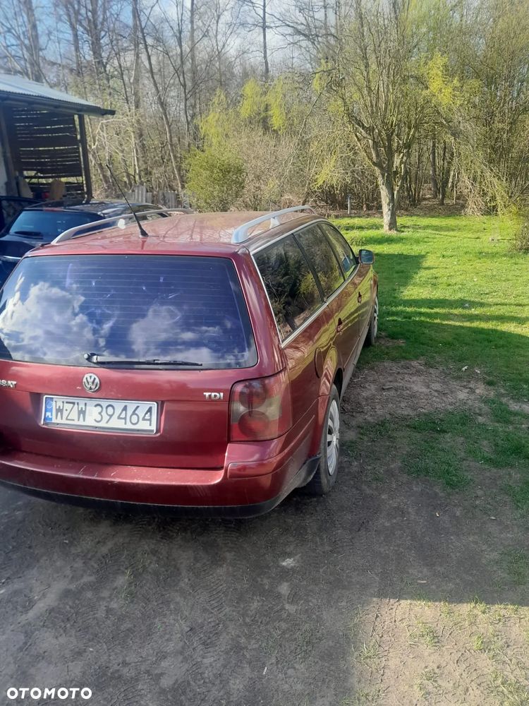 Volkswagen Passat 1.9 TDI Basis - 3