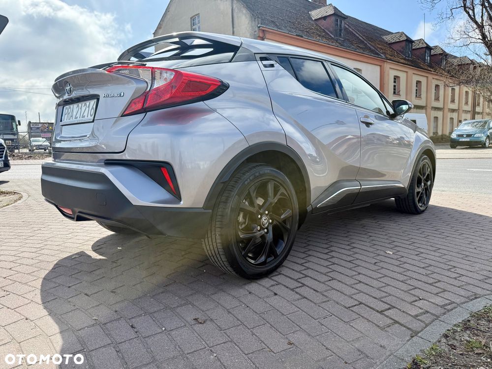Toyota C-HR Business-Edition - 26