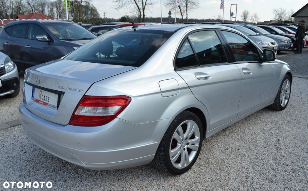 Mercedes-Benz Klasa C 180 Kompressor - 15