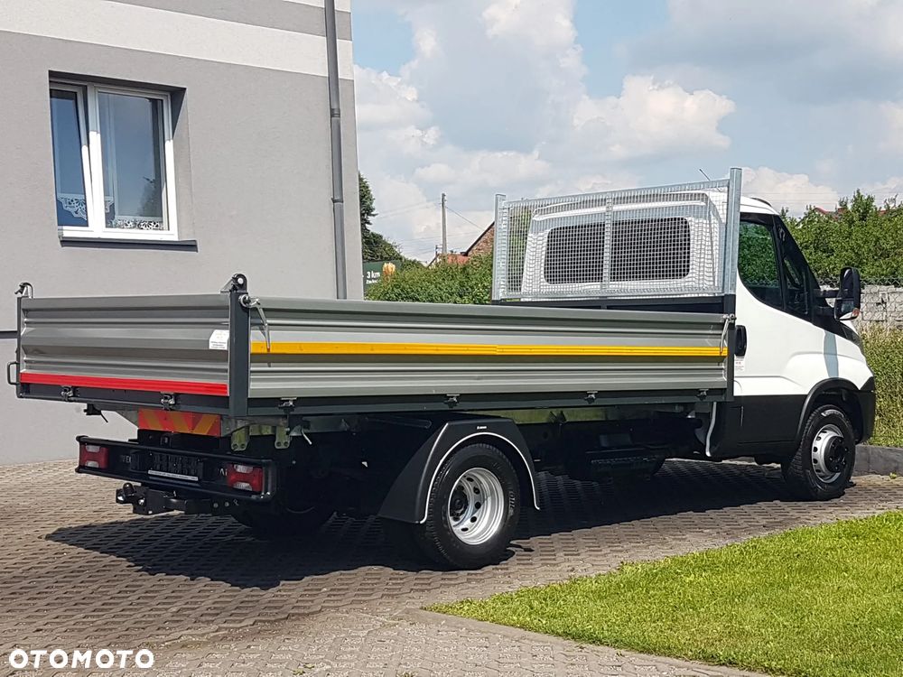 Iveco 70C18 WYWROTKA 3 STRONNA KIPER 4,0x2,2 BLIŹNIAKI 7 TON KLIMA HAK MANUAL 6-BIEGÓW - 37