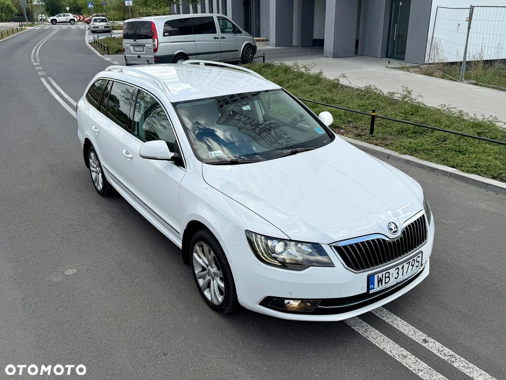 Skoda Superb 2.0 TSI L&K DSG - 12