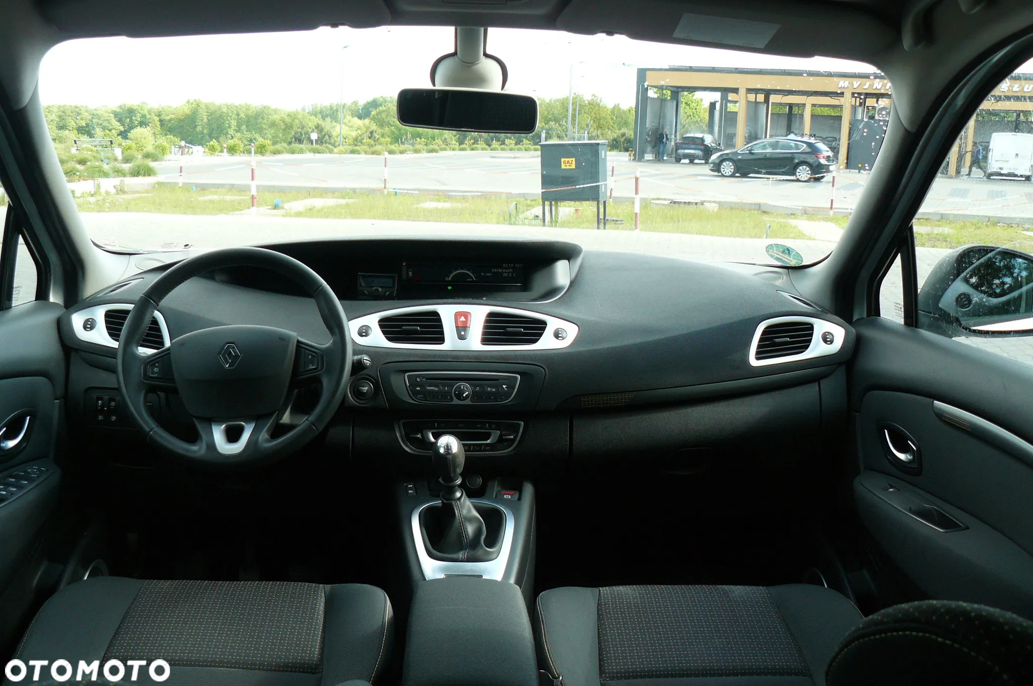 Renault Grand Scenic - 29