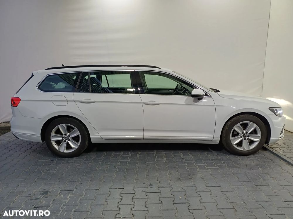 Volkswagen Passat Variant 2.0 TDI DSG Comfortline - 39