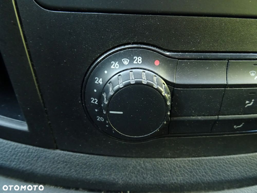 Mercedes-Benz VITO 111CDI Long długi - 18
