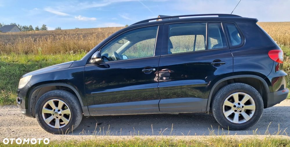 Volkswagen Tiguan - 2