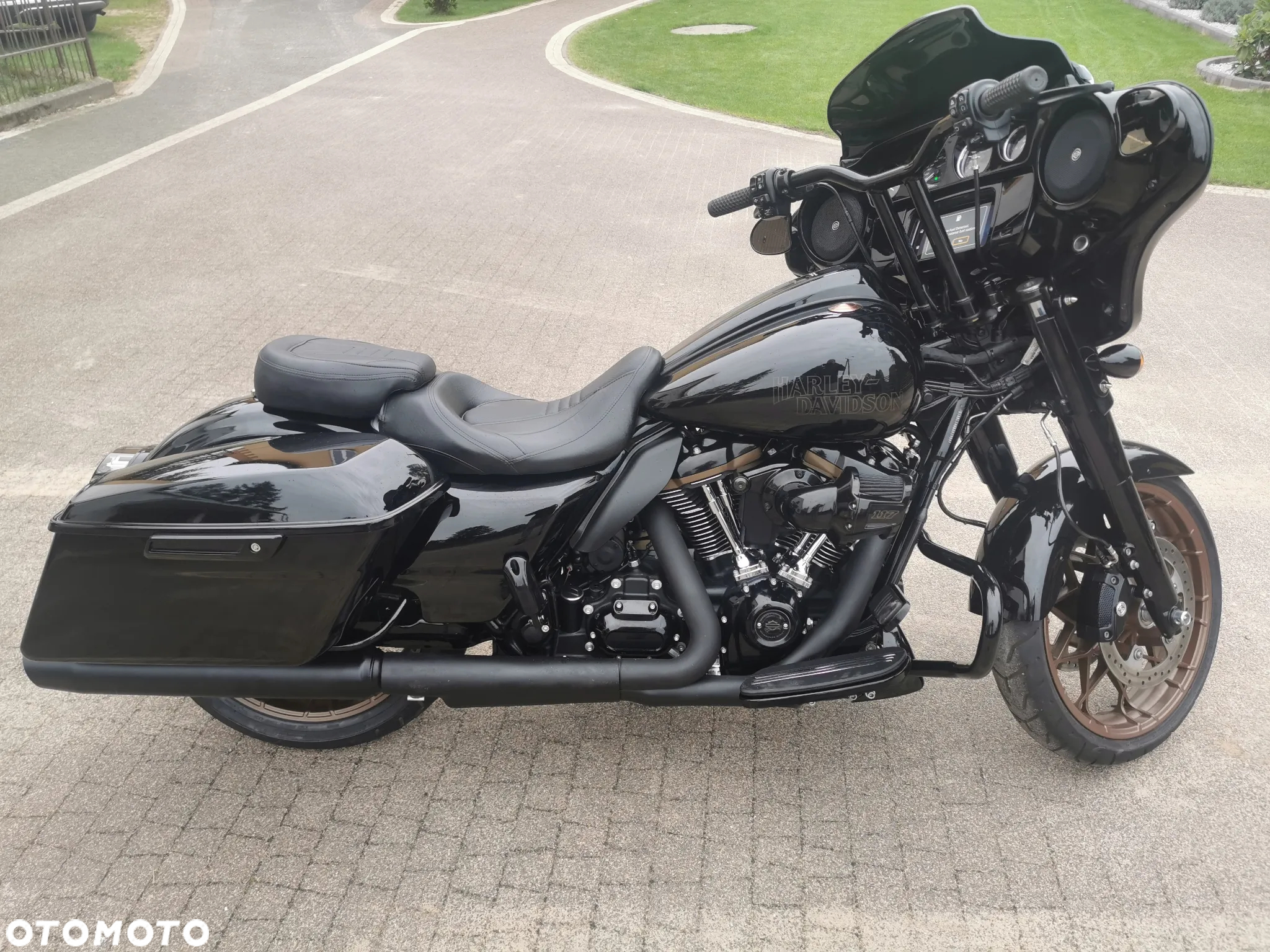 Harley-Davidson Touring Street Glide - 9