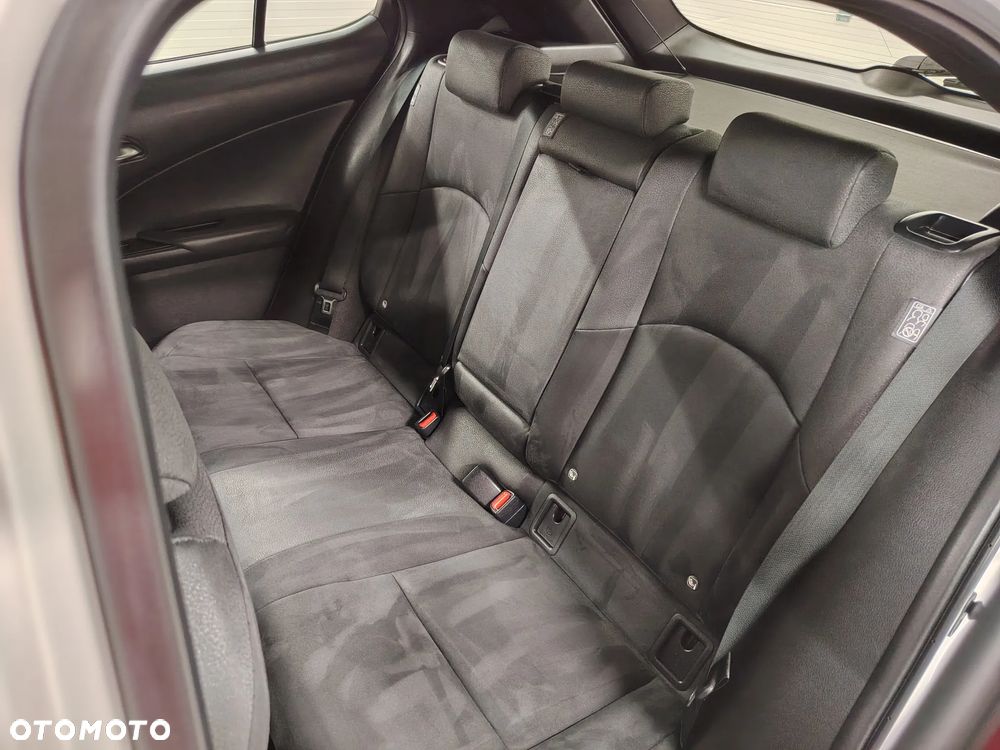 Lexus UX 250h Elegance 2WD - 24