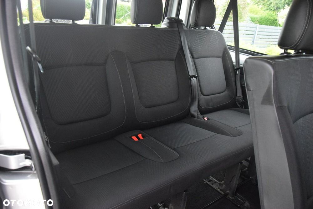 Renault Trafic - 40