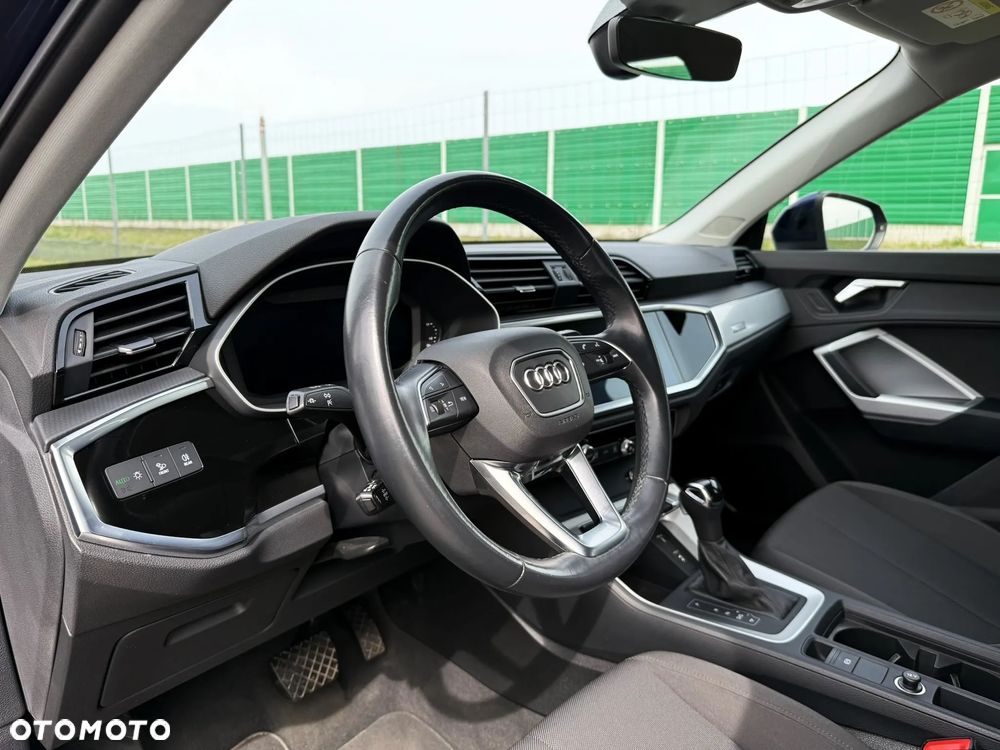 Audi Q3 35 TFSI mHEV S tronic - 21