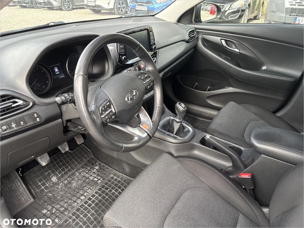 Hyundai i30 1.5 DPI Comfort - 9