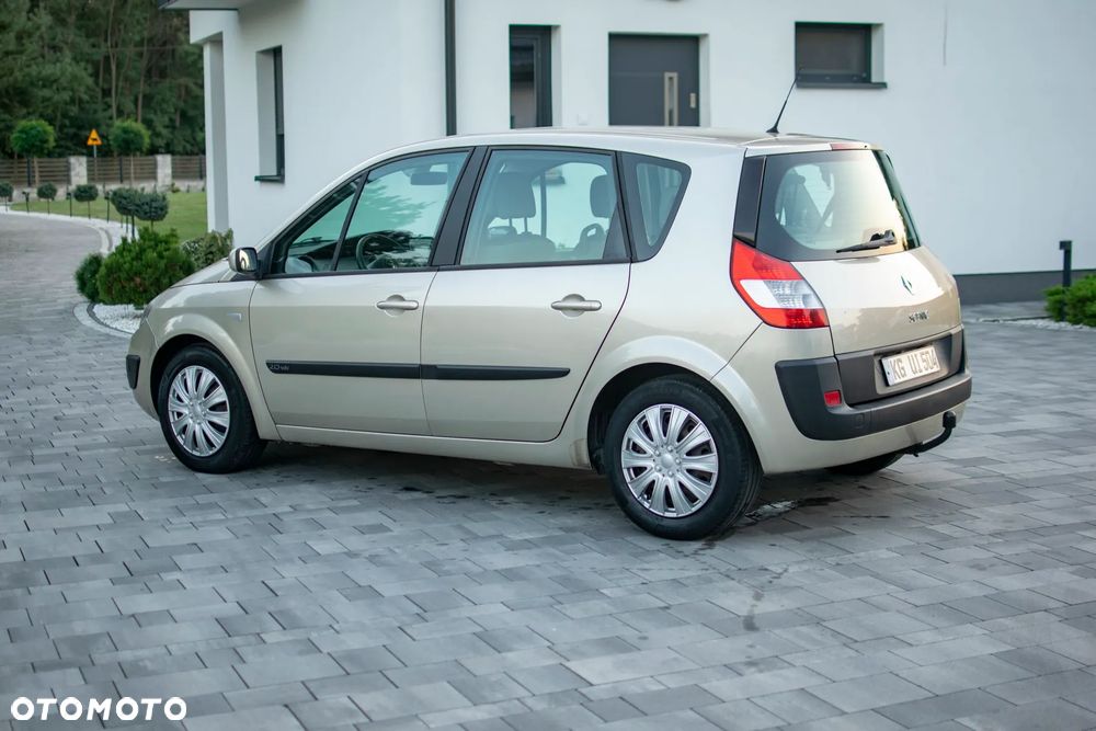 Renault Scenic - 30