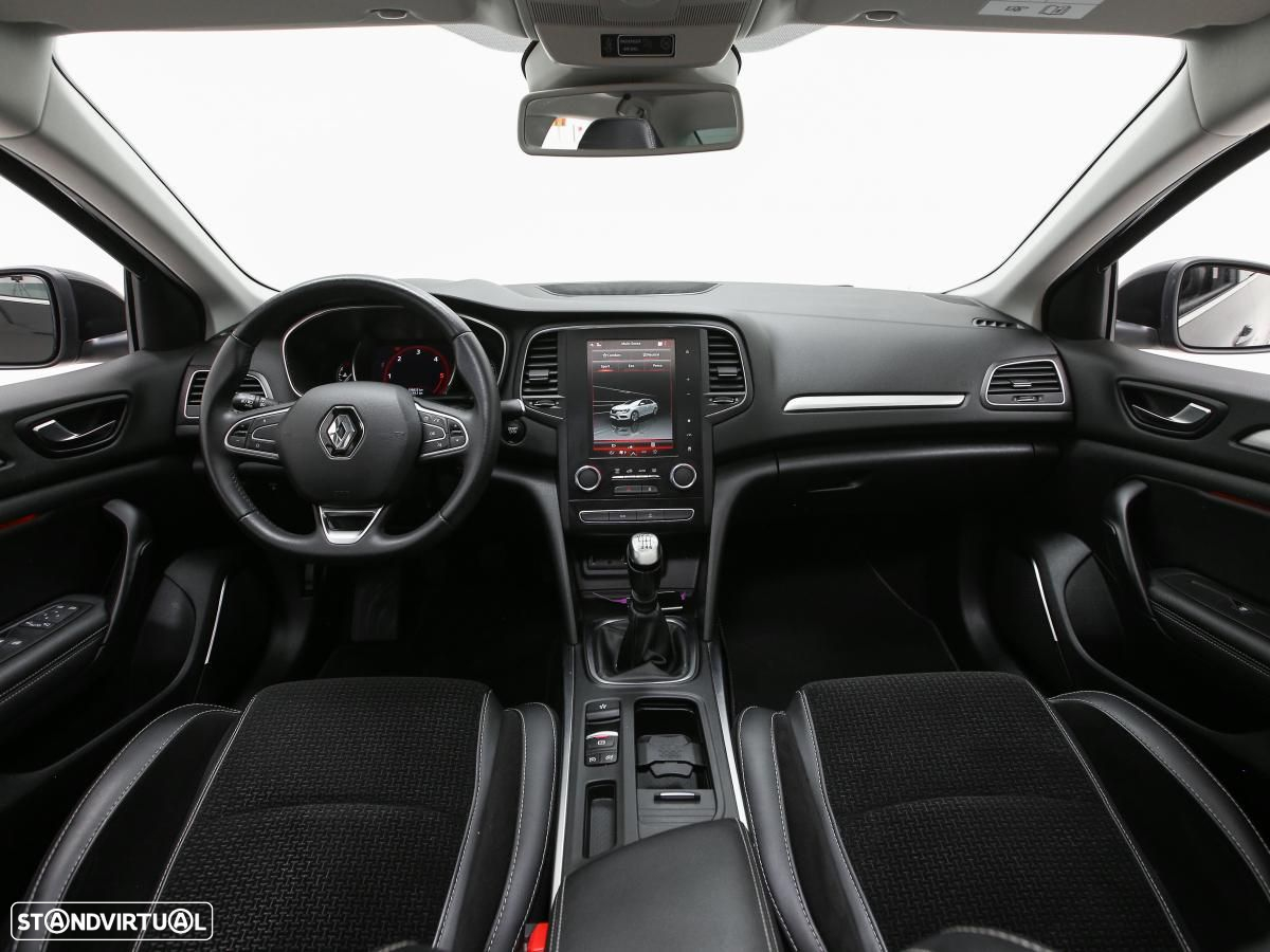 Renault Mégane Grand Coupe 1.5 Blue dCi Executive - 6