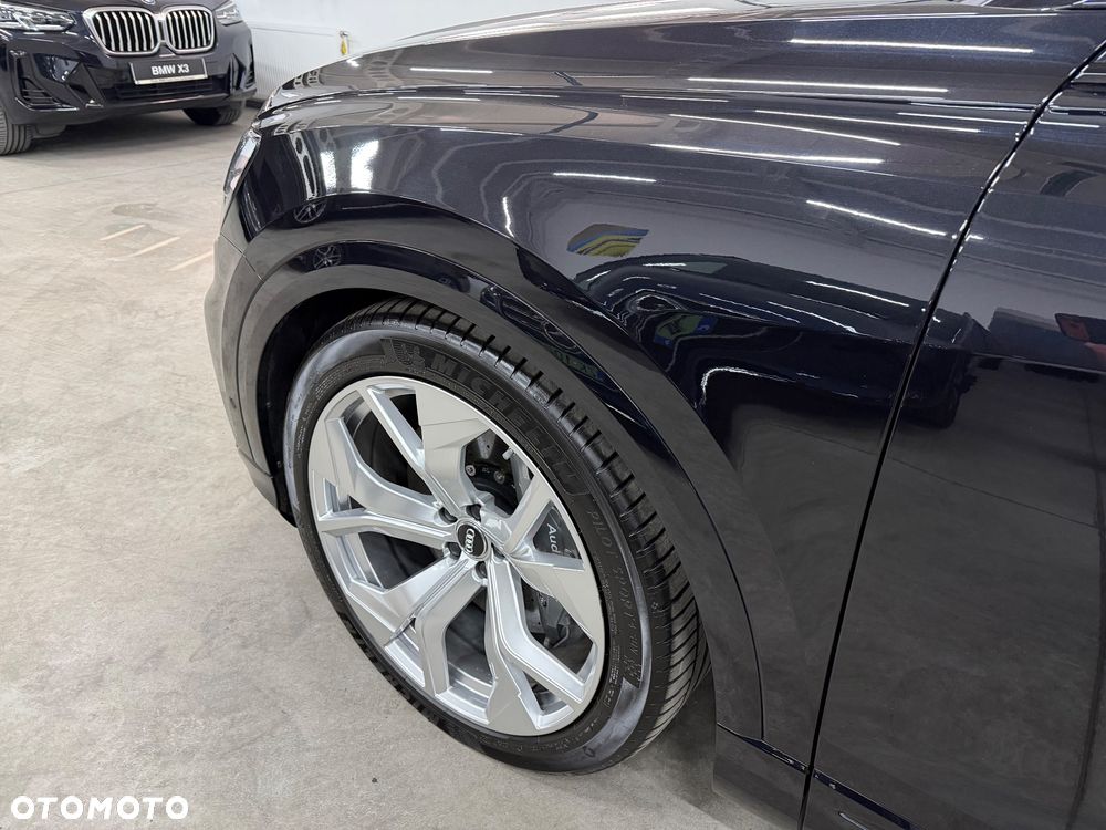 Audi SQ8 - 13