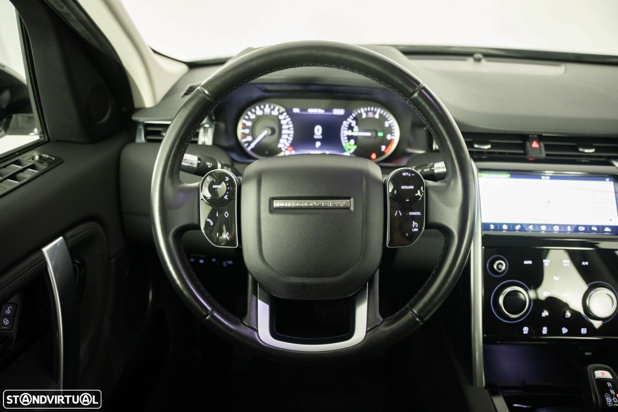 Land Rover Discovery Sport 1.5 I3 P300e AWD - 29