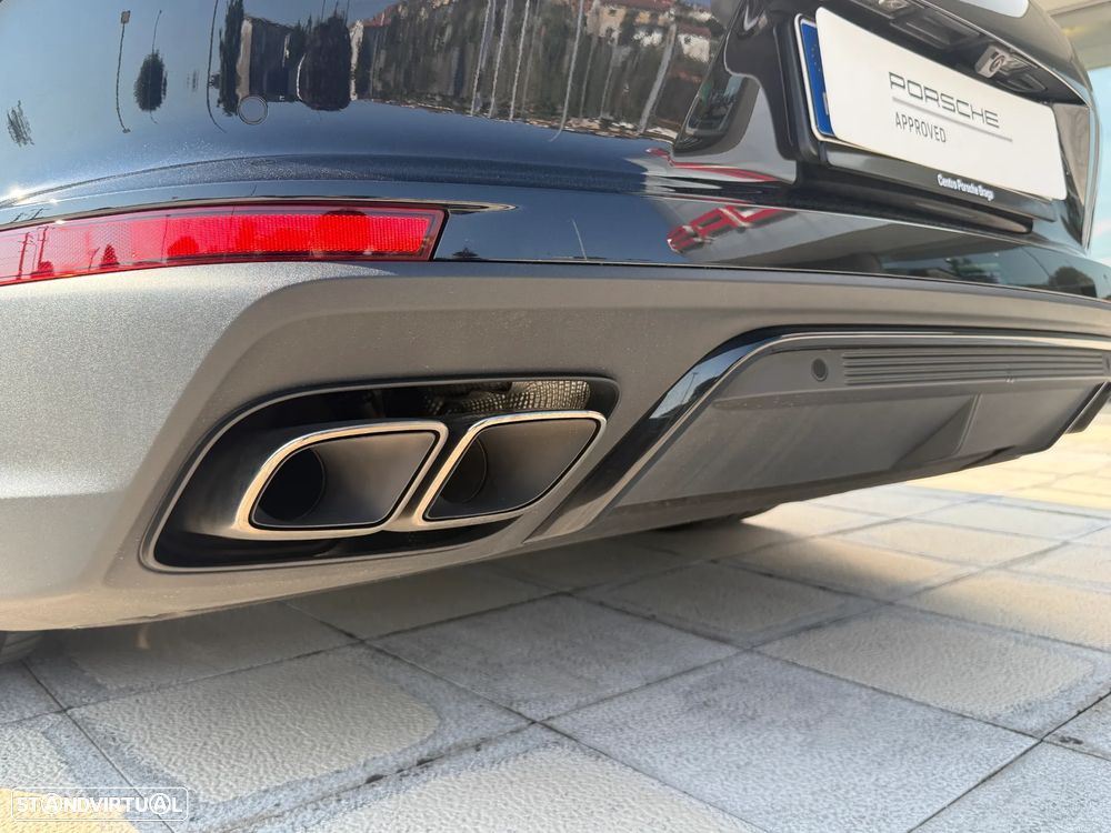 Porsche Panamera Turbo E-Hybrid - 8