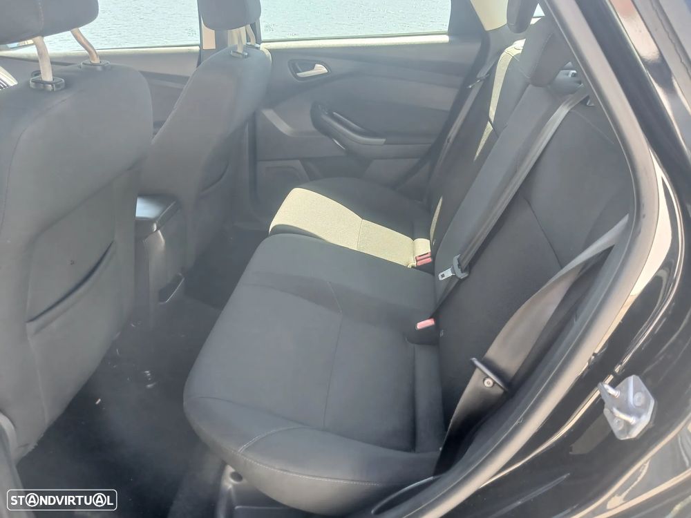 Ford Focus SW 1.5 TDCi Trend ECOnetic - 24