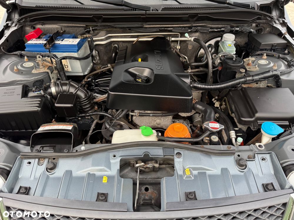 Suzuki Grand Vitara 2.0 Comfort Family - 35