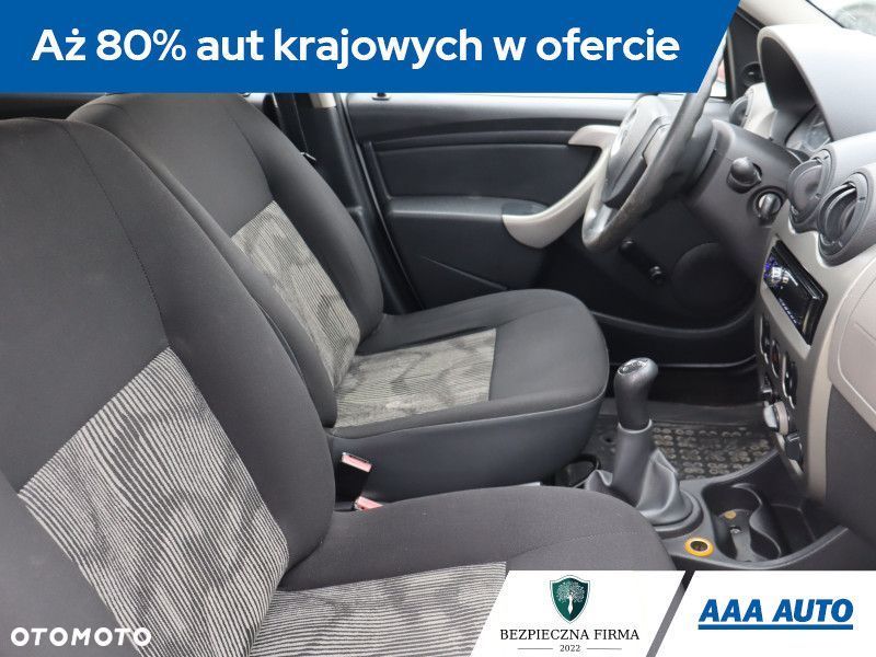 Dacia Sandero - 11