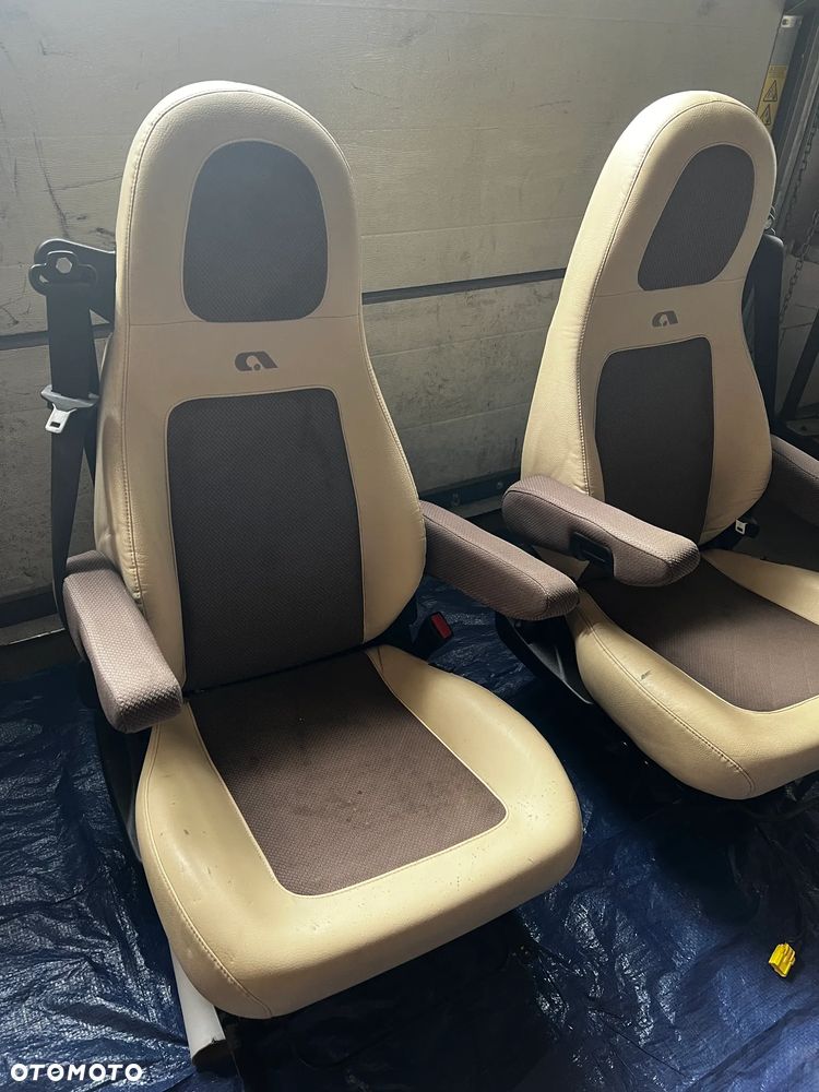 FOTELE KAMPER CAMPER OBROTOWE AGUTI FIAT PEUGEOT SKÓRA + MATERIAŁ ORYGINAŁ CENA W OPISIE - 4
