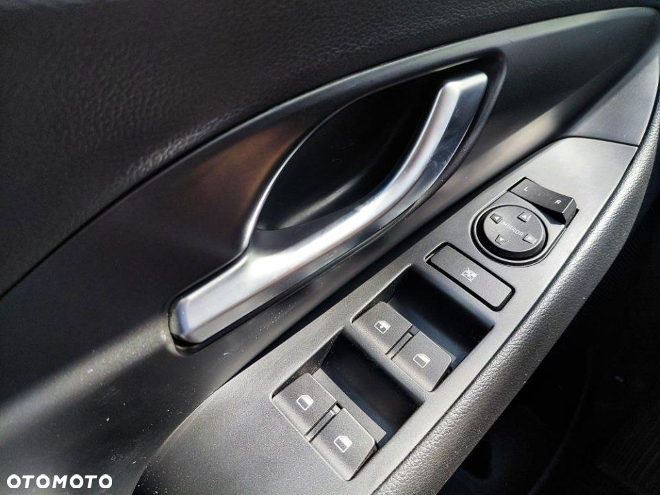 Hyundai i30 - 12