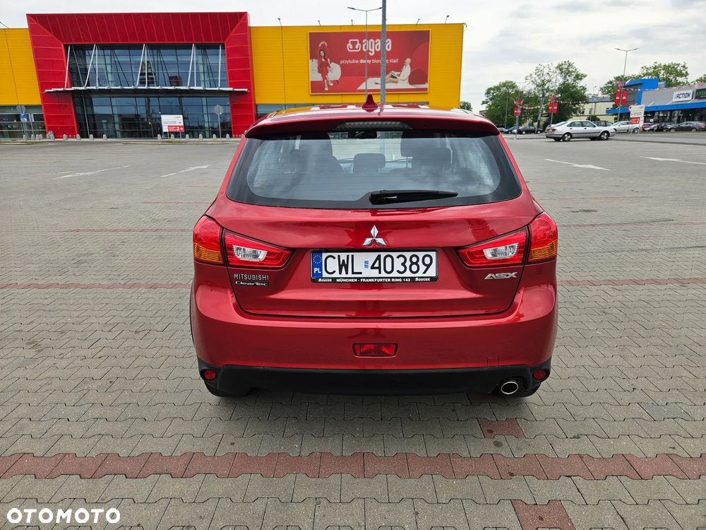 Mitsubishi ASX - 5