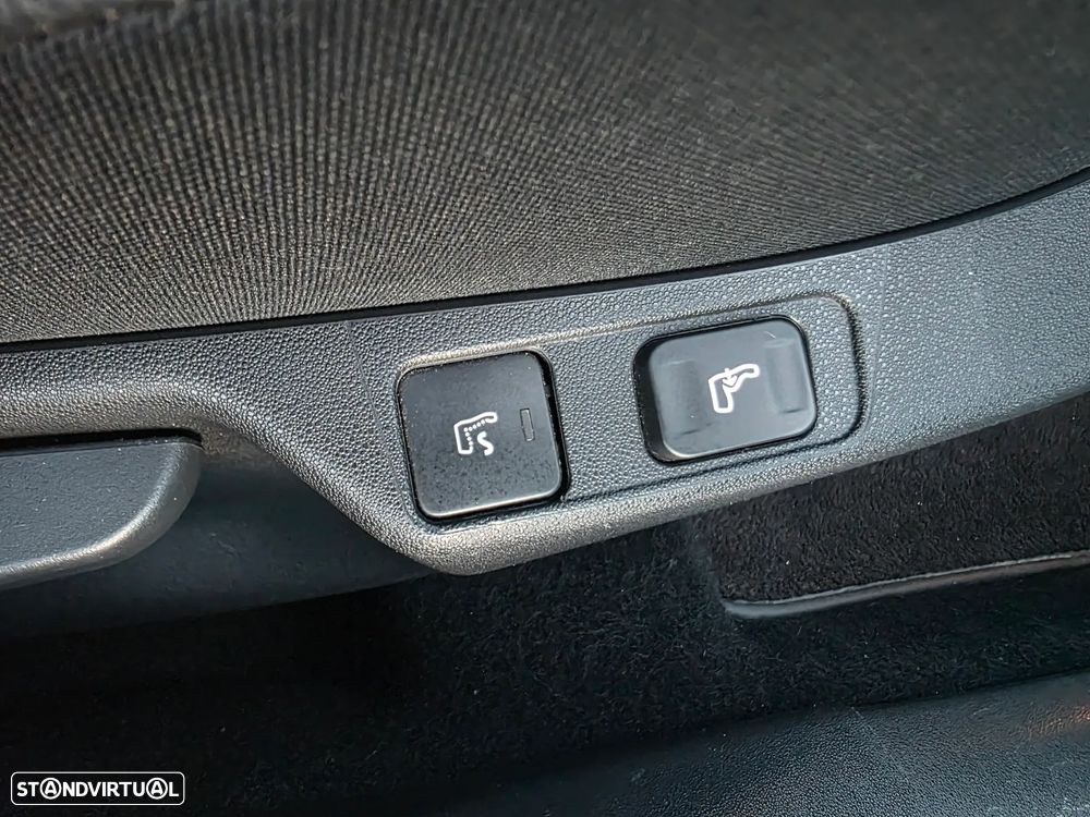 Citroën DS4 1.6 e-HDi So Chic - 21