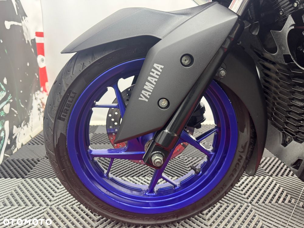Yamaha X-max - 7