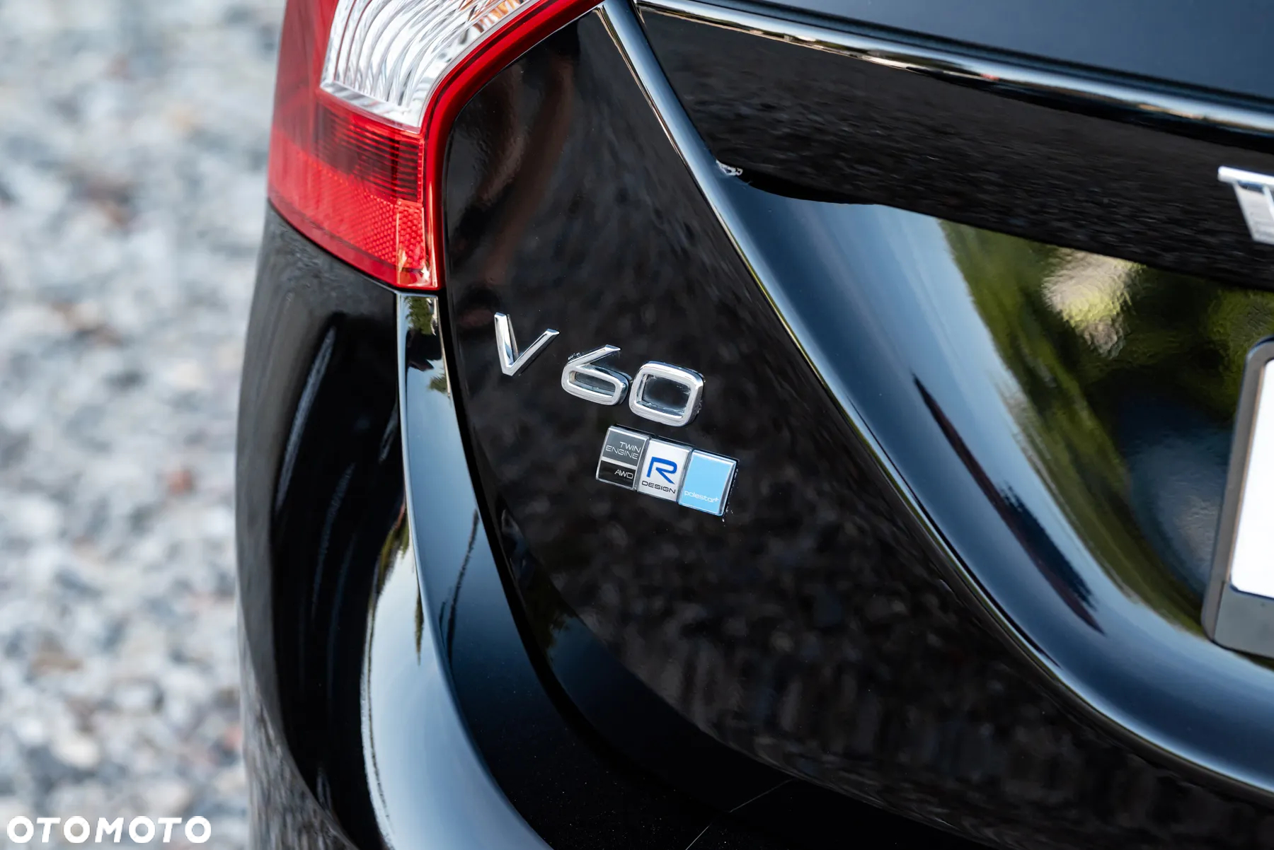 Volvo V60 D4 Drive-E R-Design Kinetic - 15