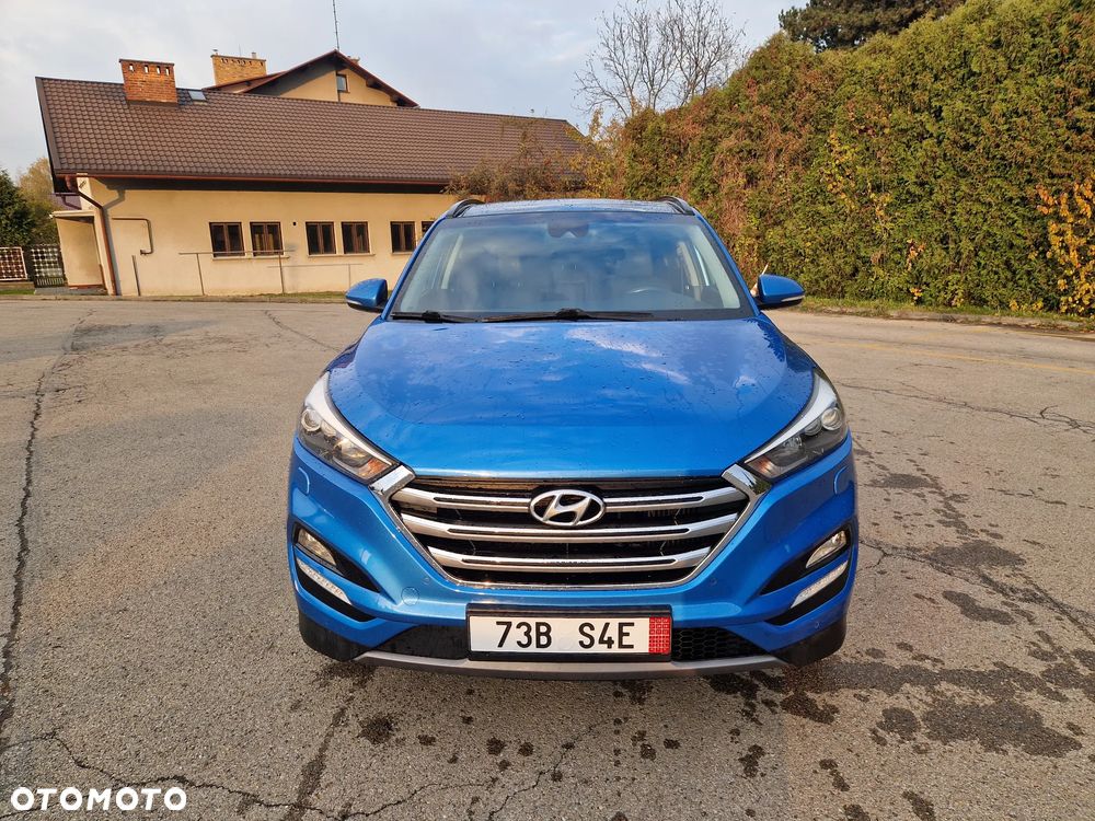 Hyundai Tucson 2.0 CRDI 4WD Automatik Premium - 3