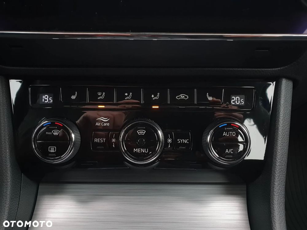 Skoda Superb 1.5 TSI Ambition - 25