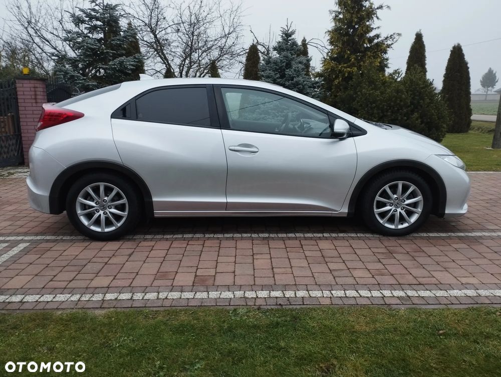 Honda Civic 1.8 Executive - 3