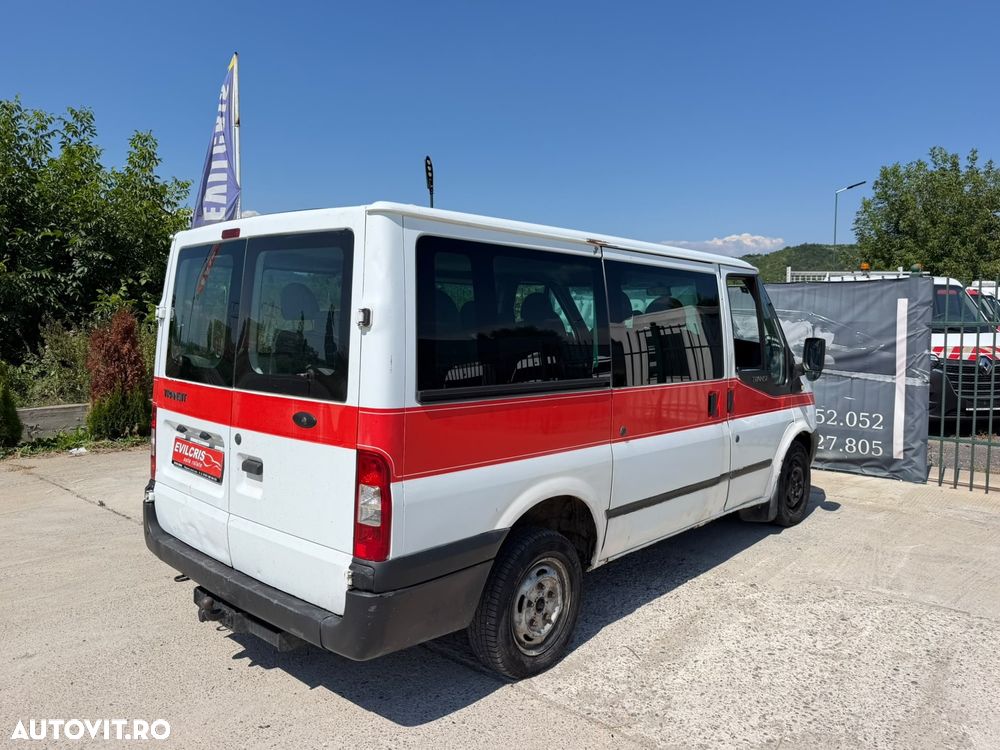 Ford Transit - 9