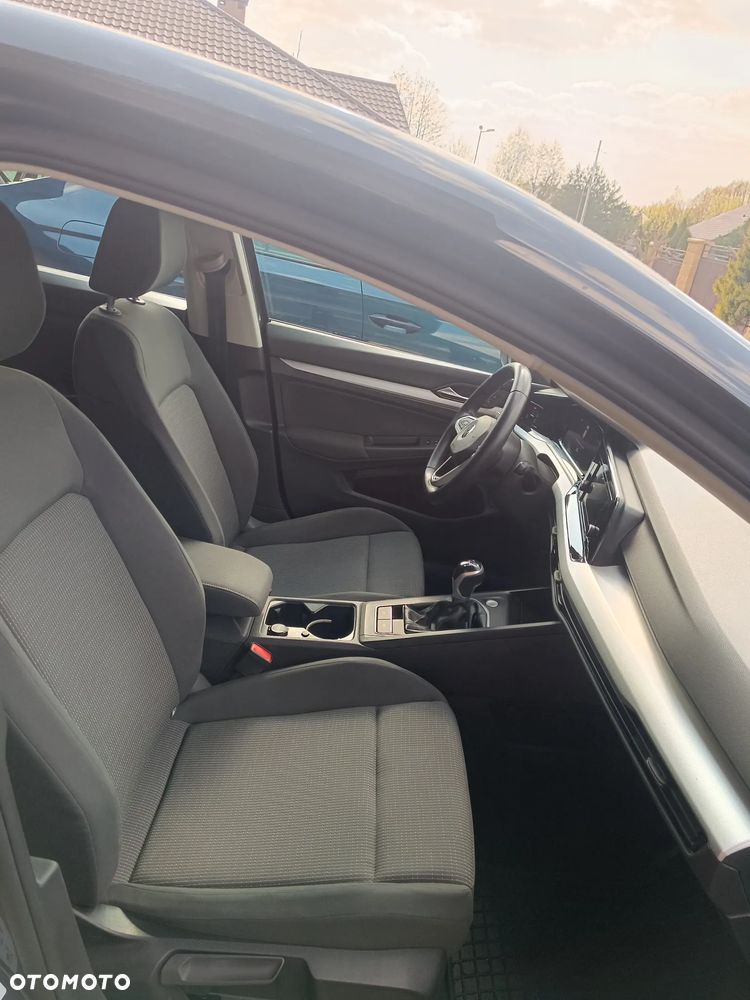 Volkswagen Golf 1.0 TSI BMT Comfortline - 22
