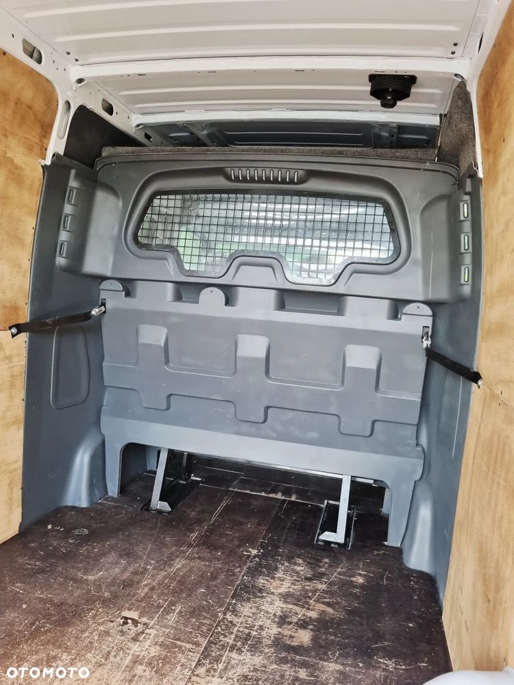 Opel Movano - 24