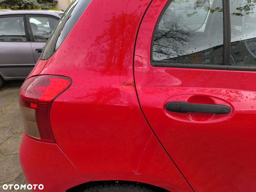 Toyota Yaris 1.0 Life - 18
