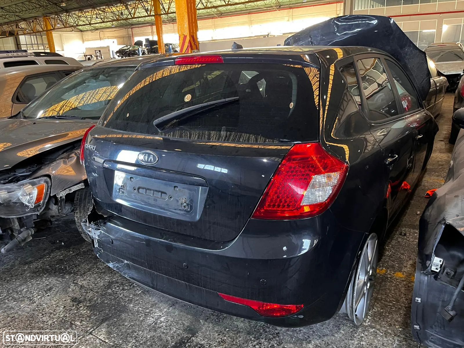 Kia Ceed 1.6 Crdi 2006 para peças - 1