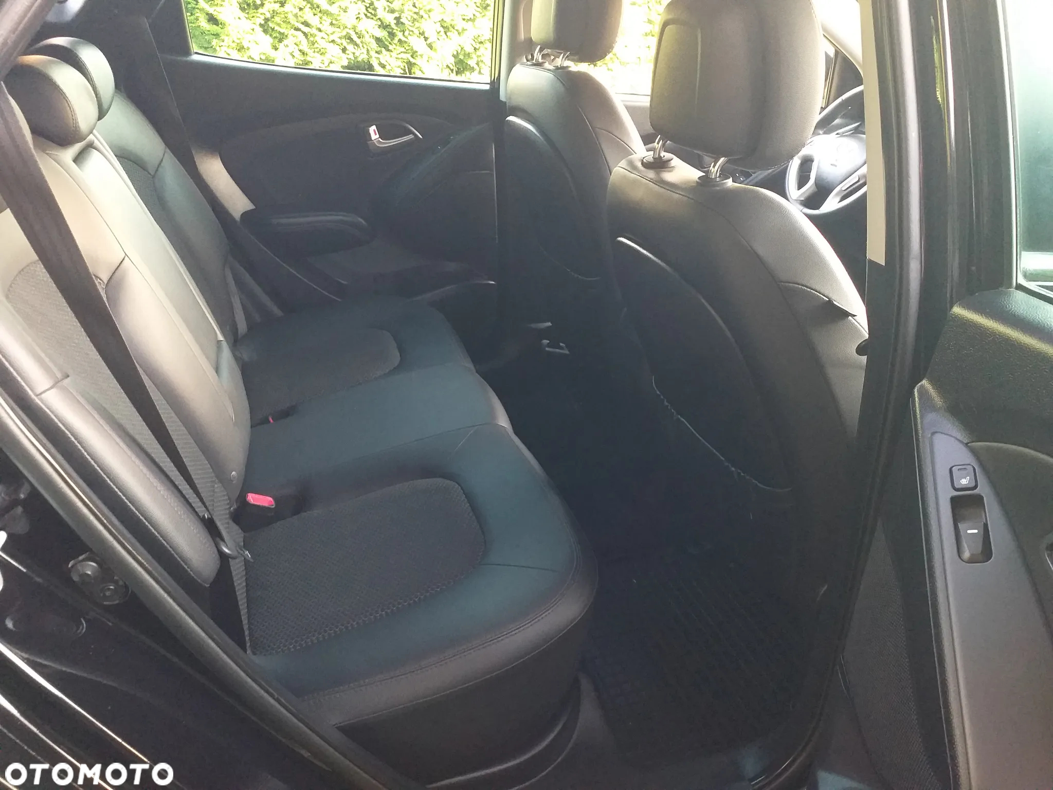 Hyundai ix35 2.0 CRDi Premium 2WD - 28