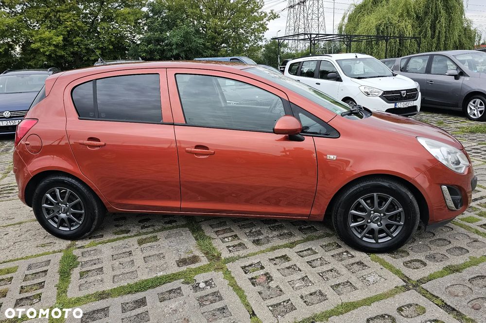 Opel Corsa - 8