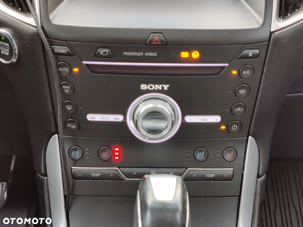 Ford Edge 2.0 TDCi Twin-Turbo 4WD Titanium - 12