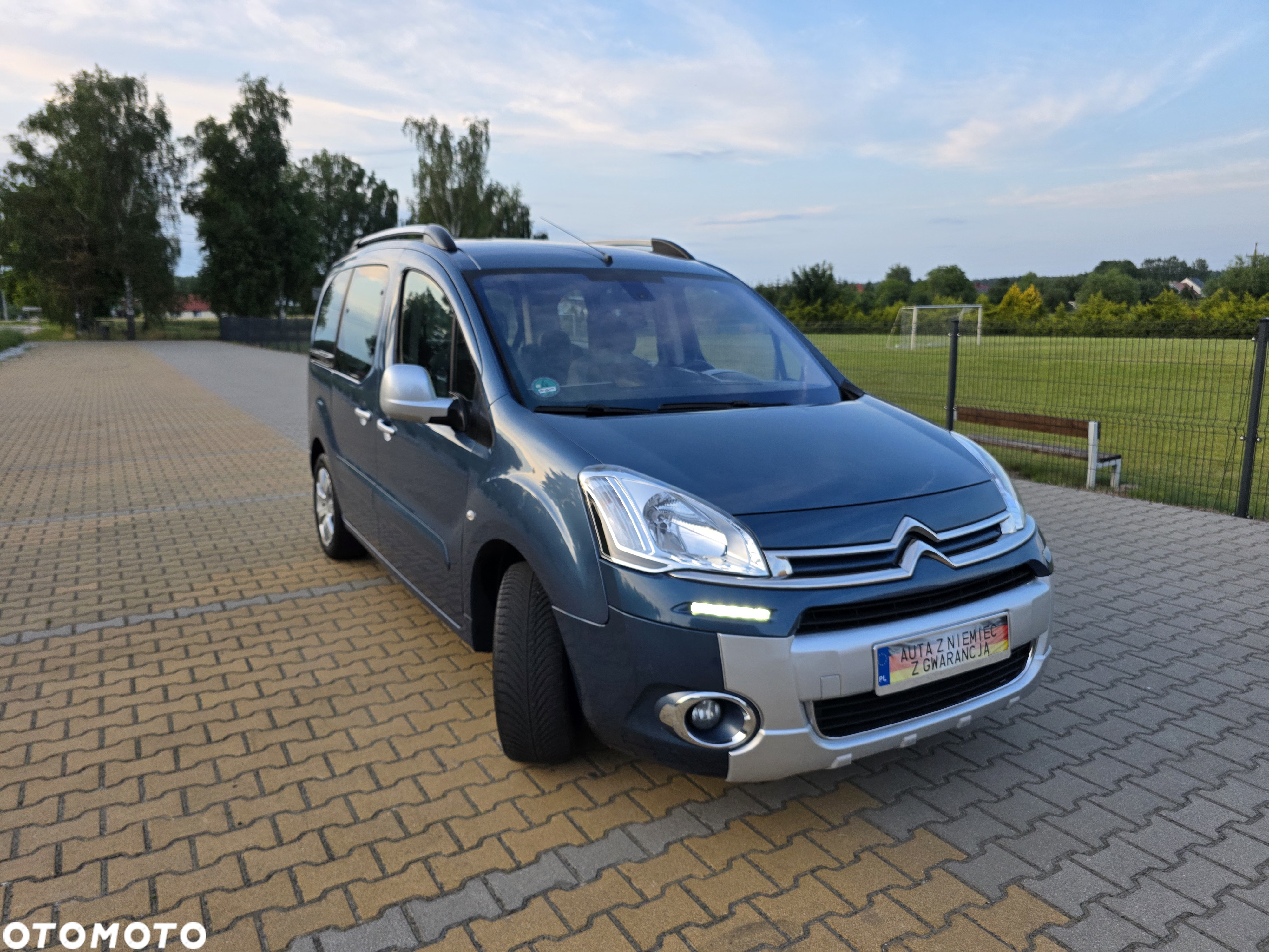 Citroën Berlingo 1.6 HDi 110 FAP Multispace Exclusive - 3